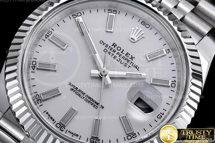 0214 Effortless R2DJ0252J – DJ2 41mm Jub 641